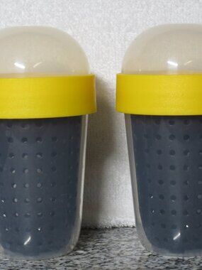 IKEA SPLITTERNY Snack Container, Gray/Yellow, 10 oz - Set of 2